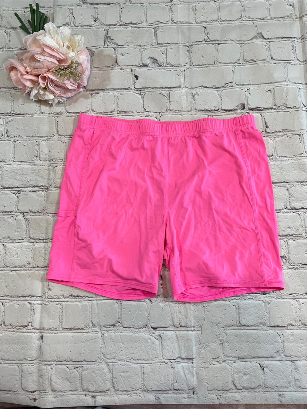 Lilly Pulitzer Activewear Dress w Shorts - Picture 7 of 10